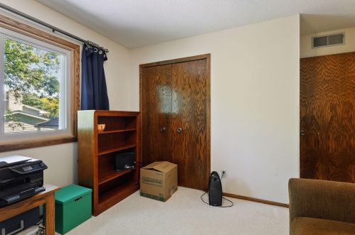 615 Bucher Ave, Saint Paul MN  55126-4628 exterior