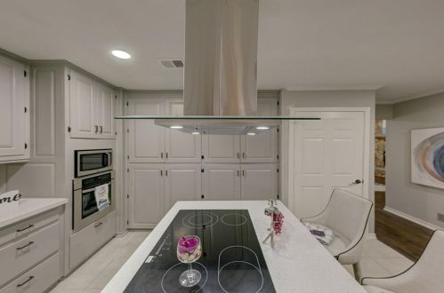 2029 Pond Shore Dr, Angleton TX 77515-7483 exterior