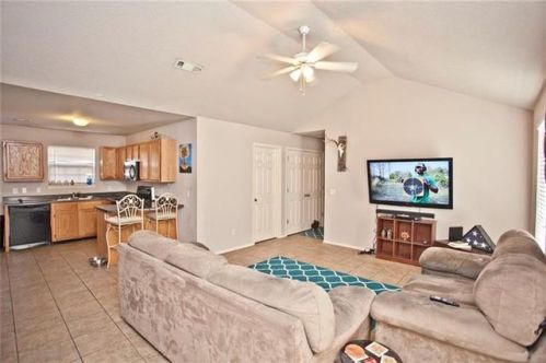 674 Cascade Cir, Springdale, AR 72764-2936