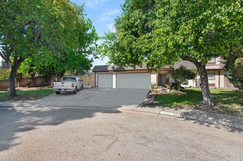 4297 Brentwood Ln, Santa Maria, CA 93455-3936