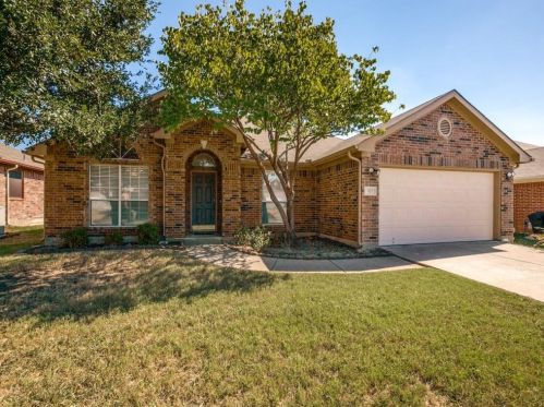622 Douglas Dr, Midlothian, TX 76063-7684