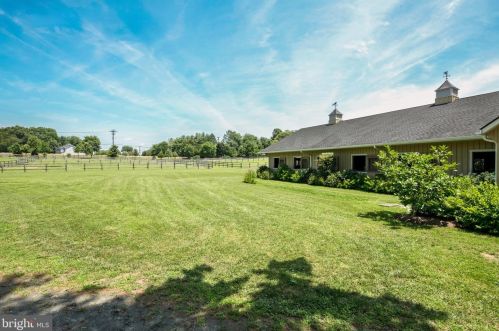 2874 Patuxent Riv Rd, Davidsonville MD 21035-2237 exterior