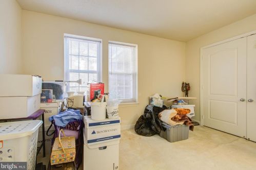 3829 Chesterwood Dr, Silver Spring MD 20906-2862 exterior