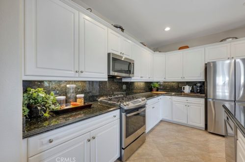 9406 Revere Ct, Santa Ana CA  92708-4577 exterior