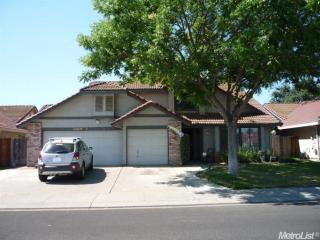 1536 Sungate Dr, Ceres, CA 95307-9395