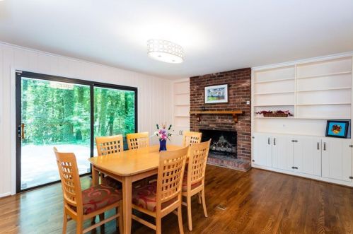 3324 Flowers Dr, Atlanta GA  30337-1002 exterior