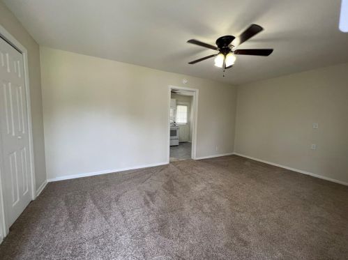 1244 San Felipe St, Angleton TX  77515-5406 exterior