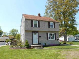 3714 Beverly Dr, Toledo, OH 43614-4437