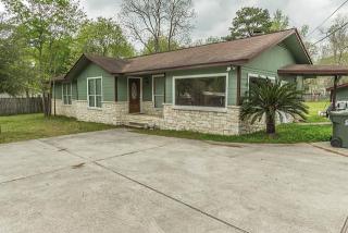 1505 Gladiola Ave, Conroe TX  77301-4707 exterior