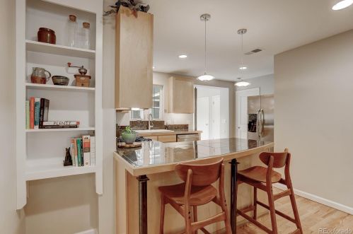 1021 Locust St, Denver CO 80222-7409 exterior