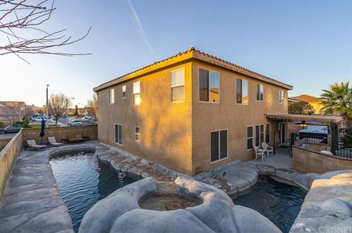 42234 Marbella St, Lancaster CA 93536 exterior