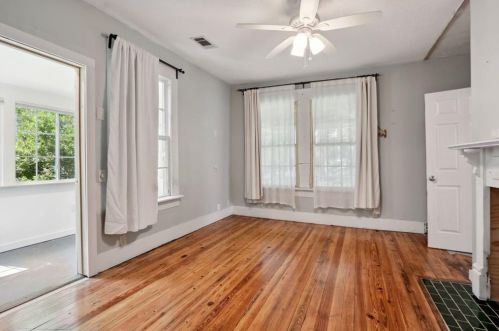 955 Hall Pl, Atlanta GA  30318-4926 exterior