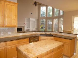 10631 Chestnut Ridge Rd, Austin TX  78726-1813 exterior