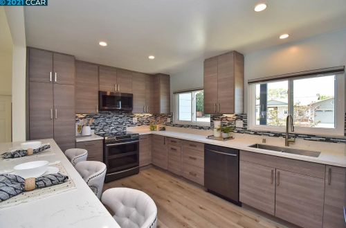 4235 Teakwood Ct, Concord, CA 94521-1239