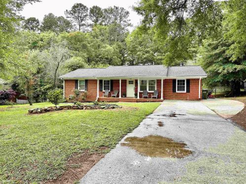 743 Country Club Dr, Monroe, GA 30655-2201