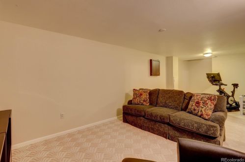 20235 Cambridge Way, Parker CO 80138-7308 exterior