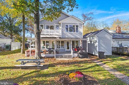 5070 Lerch Dr, Shady Side MD 20764-9650 exterior