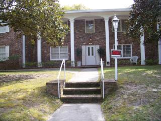 29 67th St, Savannah GA  31405-5220 exterior