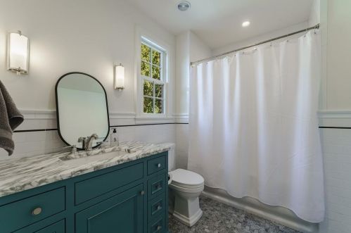 3180 Arden Rd, Atlanta GA  30305-1912 exterior