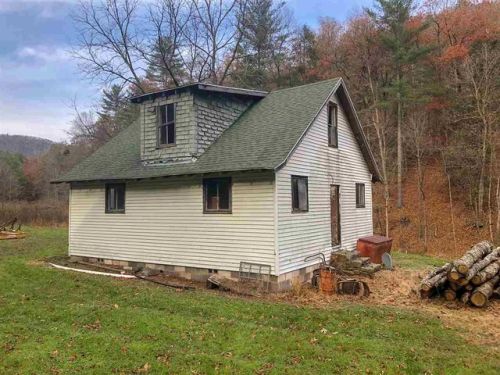 22097 Overly Holw, Bergton, VA 22811-2134