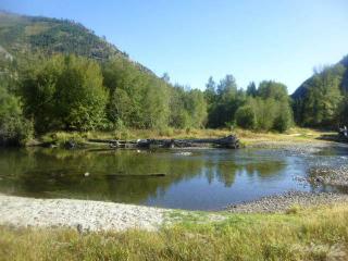 15795 Coyote Falls Rd, Entiat, WA 98822-7511