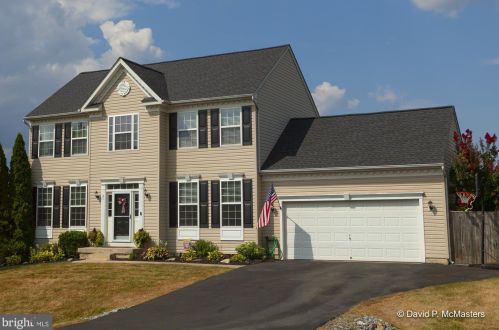 21 Trotting Way, Charles Town, WV 25414-3308
