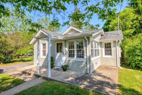 607 Old Corlies Ave, Wall Township, NJ 07753-3906