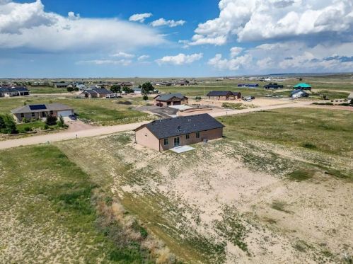1518 Ithaca Dr, Pueblo CO  81007-2348 exterior