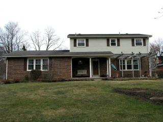 406 Meadow Ln, Springfield, OH 45505-1659