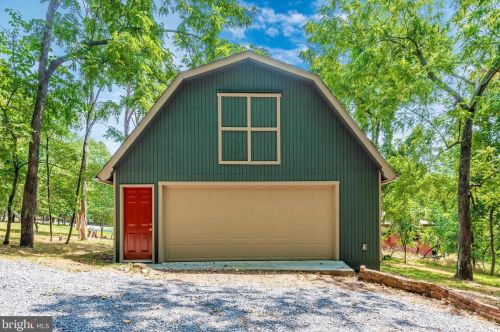 41 Cayuga Trl, Hedgesville WV  25427-7239 exterior