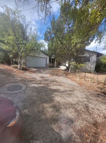 3922 Sunny Oak Rd, Van Nuys, CA 91403-4552