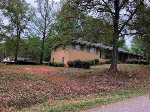 101 Pineview Dr, Thomaston, GA 30286-2312