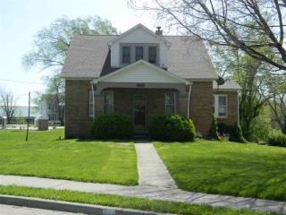 513 Sainte Marie St, Perryville, MO 63775-2036