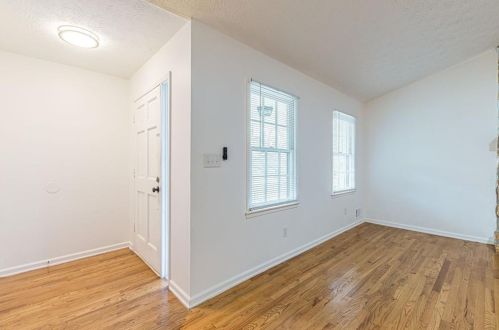 127 Farmbrook Trl, Stockbridge GA  30281-1187 exterior