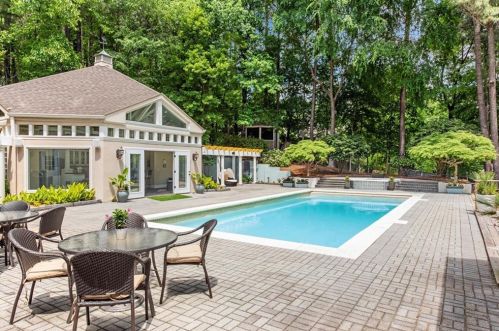 5485 Errol Pl, Atlanta GA  30327-4871 exterior