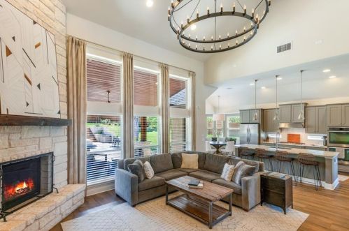 7734 Aria Loop, Austin TX  78736-2708 exterior