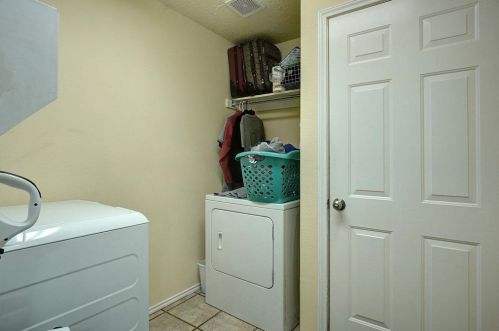 4506 Parkview Ln, Fort Worth TX  76137-5457 exterior