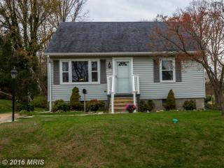 1211 Oakland Terrace Rd, Baltimore MD  21227-2845 exterior