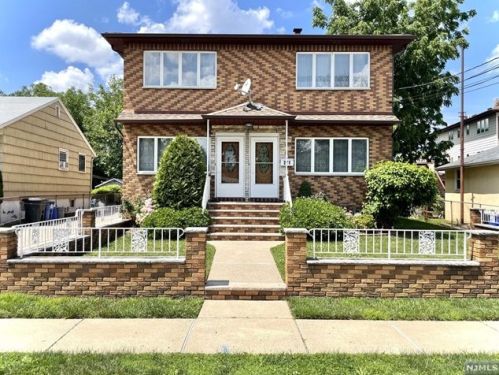 271 Division Ave, Outwater, NJ 07026-2520