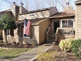 1743 Foxfire Cir, Richmond, VA 23238-4211
