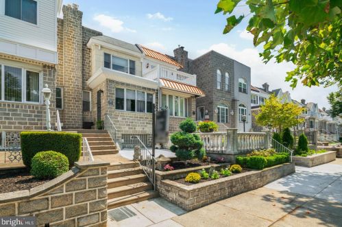 2905 Broad St, Philadelphia, PA 19148-4949