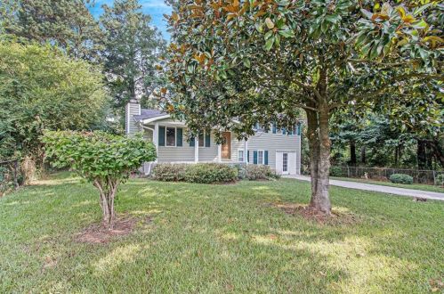 204 Woodland Ct, Carrollton, GA 30117-5307