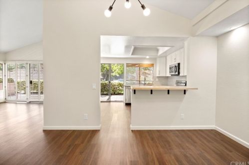 6548 Circulo Dali, Anaheim CA  92807-4906 exterior