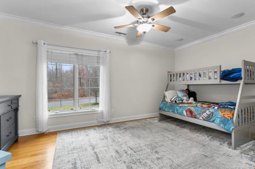 76 Mustang Dr, Upper Stepney CT  06468-1371 exterior