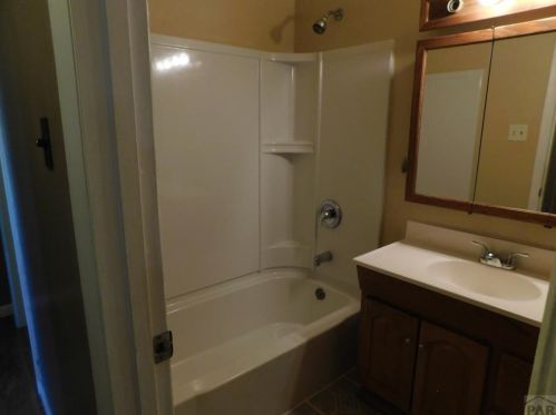 2640 Sherwood Ln, Pueblo CO  81005-3316 exterior