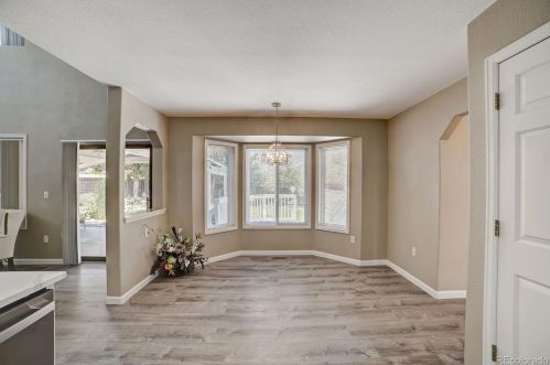 5201 Genoa Way, Aurora CO 80013-6295 exterior