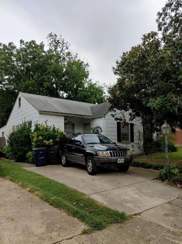 3317 Livingston Ave, Fort Worth, TX 76110-3737