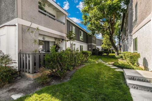 2865 Fairview St, Santa Ana, CA 92704-7705