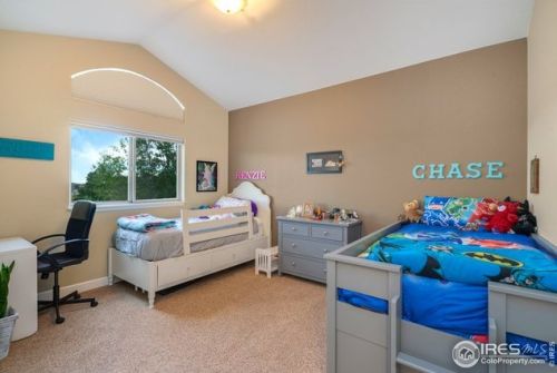 1327 Hilltop Cir, Fort Collins CO  80550-3335 exterior