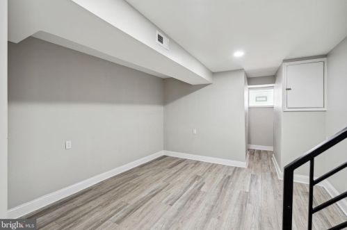 716 56th St, Philadelphia PA  19143-2508 exterior